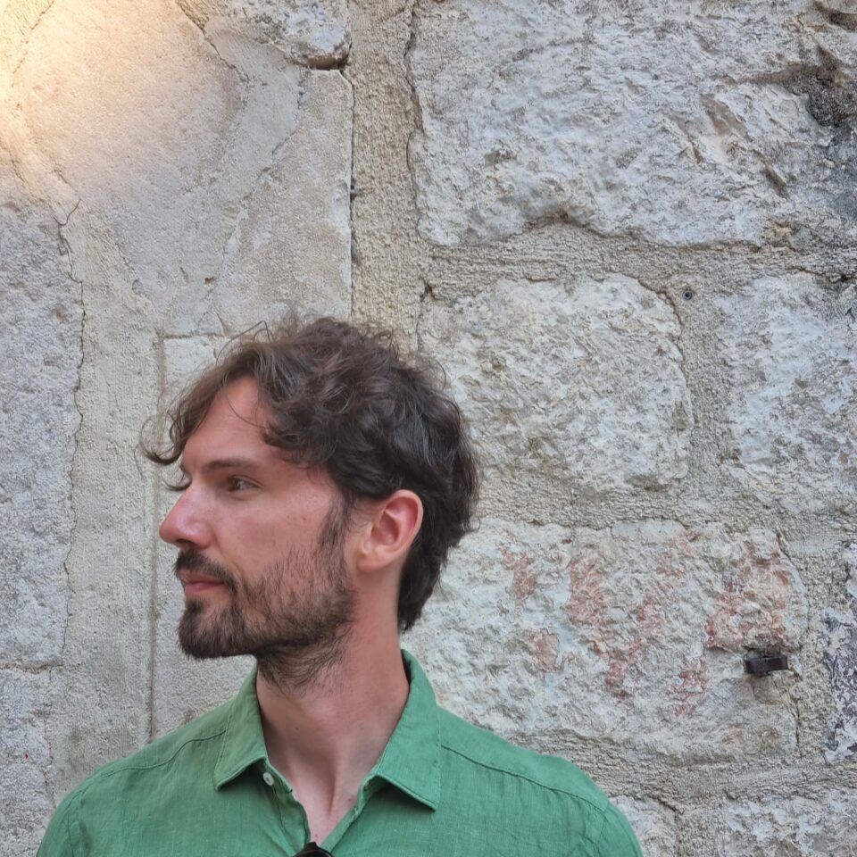 COM studio - arhitect și designer de interior