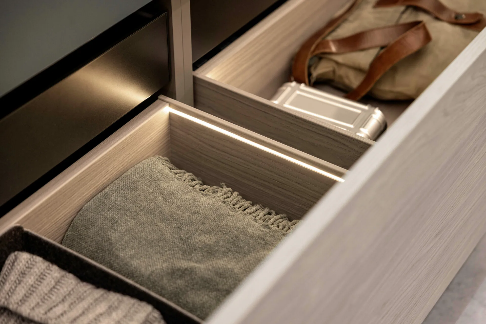 7 Illumination Hettich 1