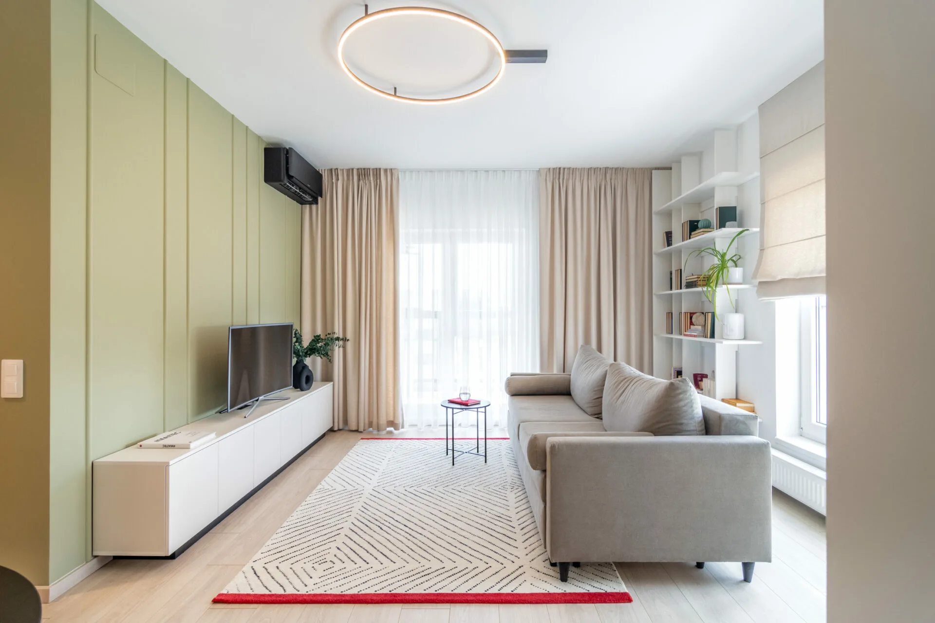 Apartament N – Elegant Green
