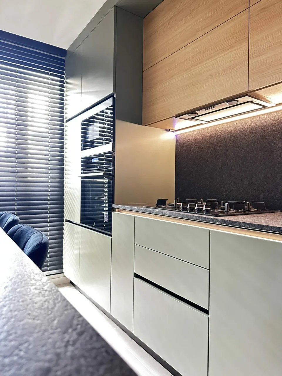 Warm Echoes - Mosa Design