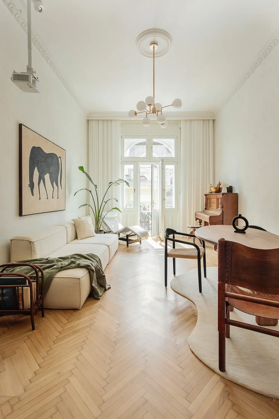 The Grand Salon - STUDIO11
