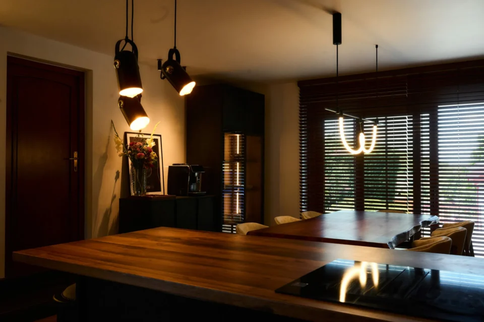 Essence of WOOD - Living Design By Alina Ulmeanu