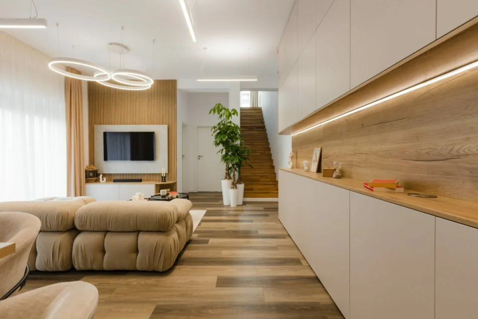Apartament M.R,